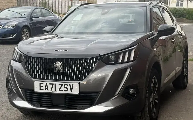 Usado Peugeot 2008 GTi 131 CV (96 kW) 2023 SUV
