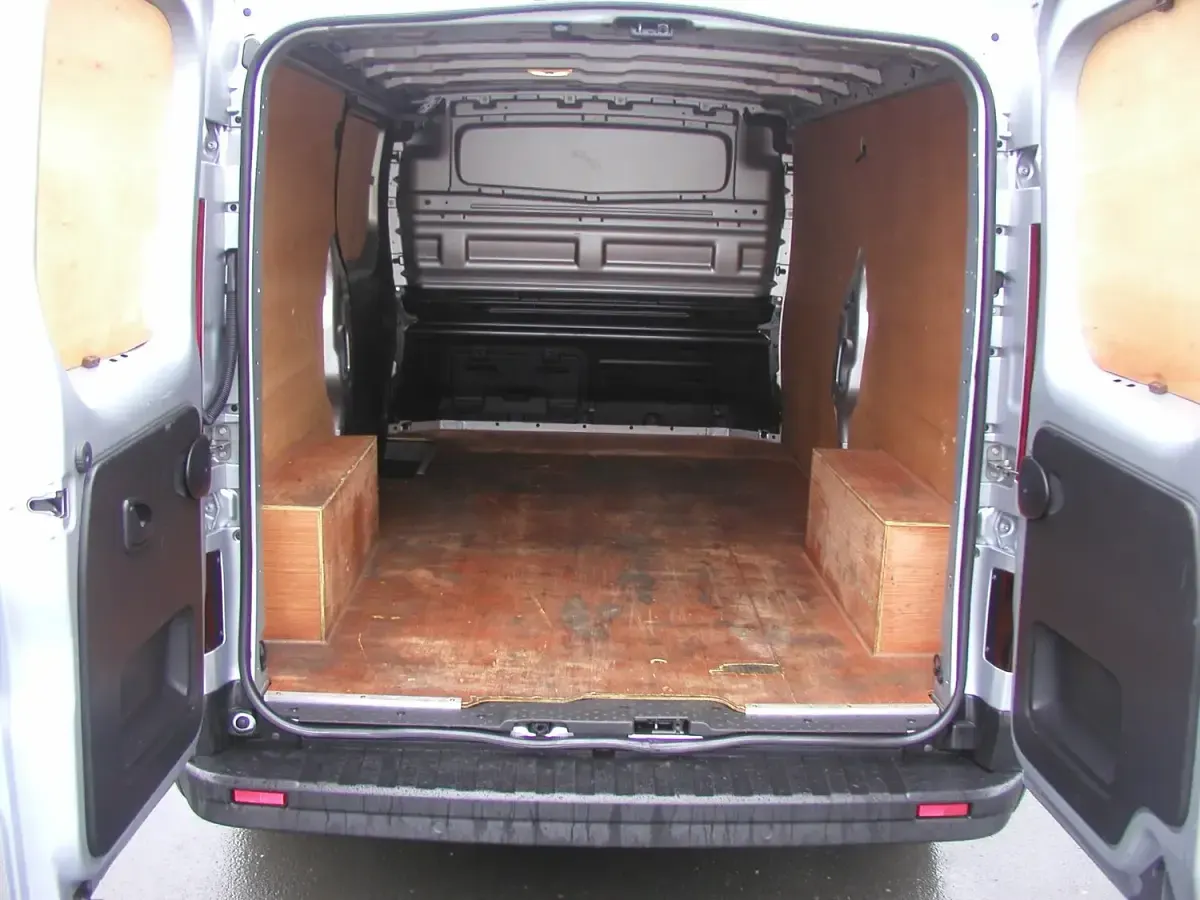 Used Renault Trafic 130 HP (95 kW) 2023 Grey MPV