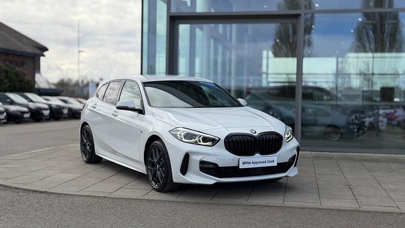 Used BMW 118 M Sport 134 HP (98 kW) 2024 White Hatchback