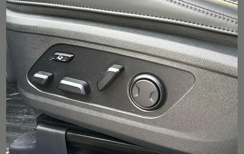 Begagnad Kia Sorento 248 HK (182 kW) 2024 Svart SUV