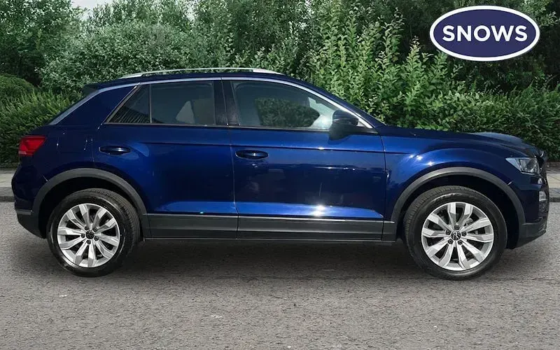 Used VW T-Roc SE 150 HP (110 kW) 2021 Blue SUV