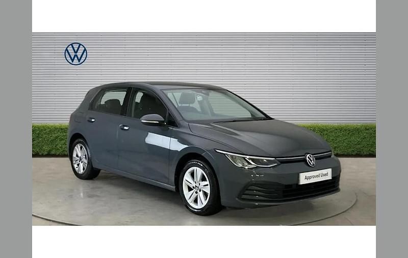 Used VW Golf VIII Life 150 HP (110 kW) 2023 Grey Hatchback