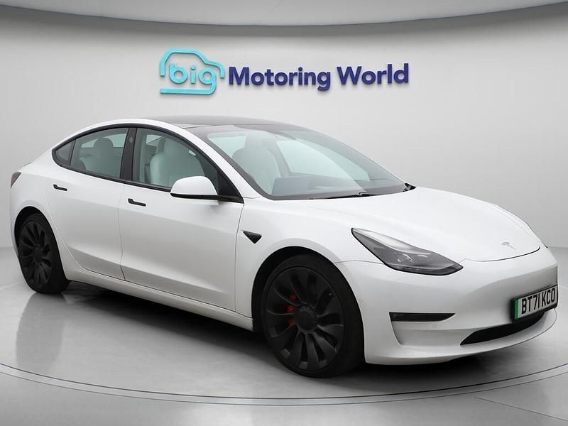 White Used 2021 Tesla Model 3 Performance Sedan | £19,700 (Fair price) - Image 1/4