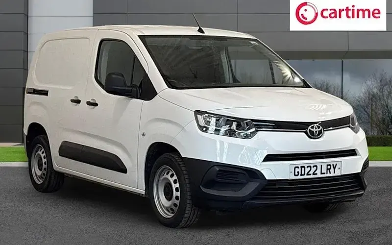 Used Toyota Proace City Active 102 HP (75 kW) 2024 MPV