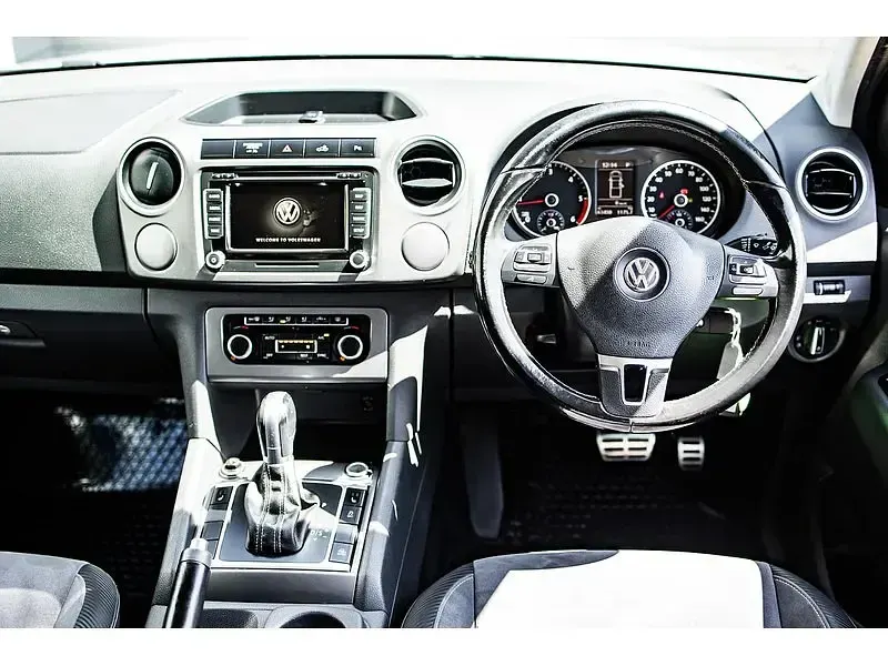 Used VW Amarok Ultimate 180 HP (132 kW) 2015 Silver Pickup