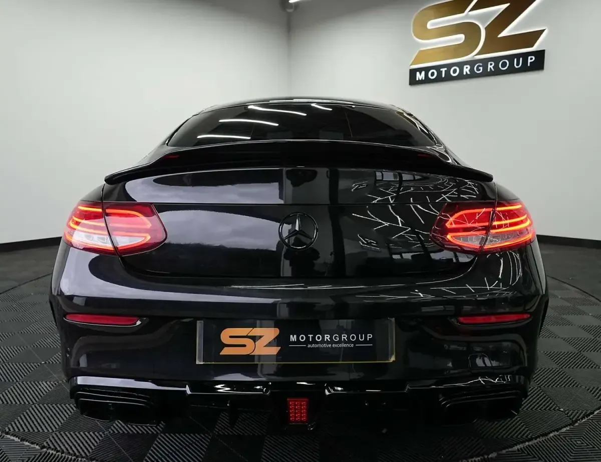 Used Mercedes C200 AMG line 184 HP (135 kW) 2019 Black Coupe