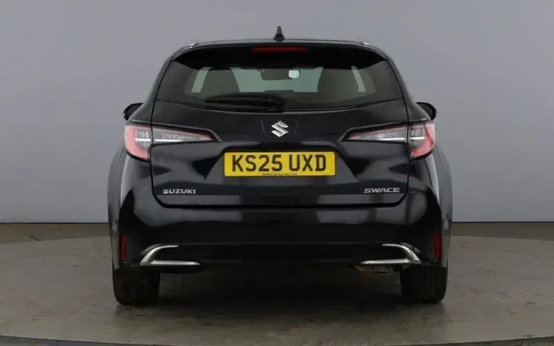 Used Suzuki Swace 140 HP (102 kW) 2024 Black Estate