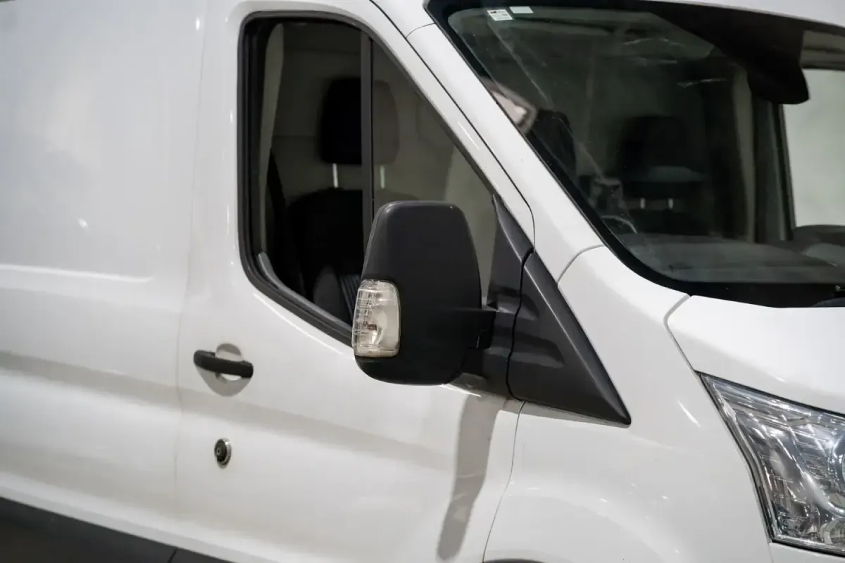 Usado Ford Transit 130 CV (95 kW) 2019 Blanco Van