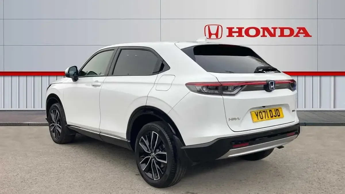 Used Honda HR-V Advance 152 HP (111 kW) 2022 White SUV