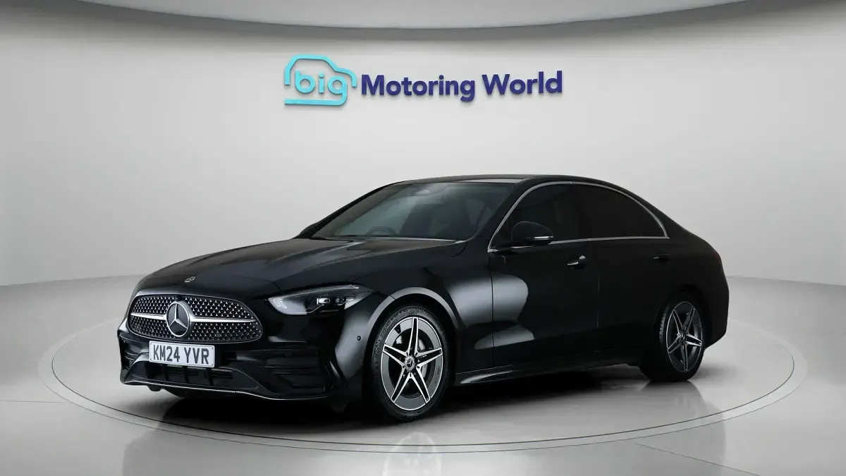Used Mercedes C200 AMG line 201 HP (147 kW) 2024 Sedan