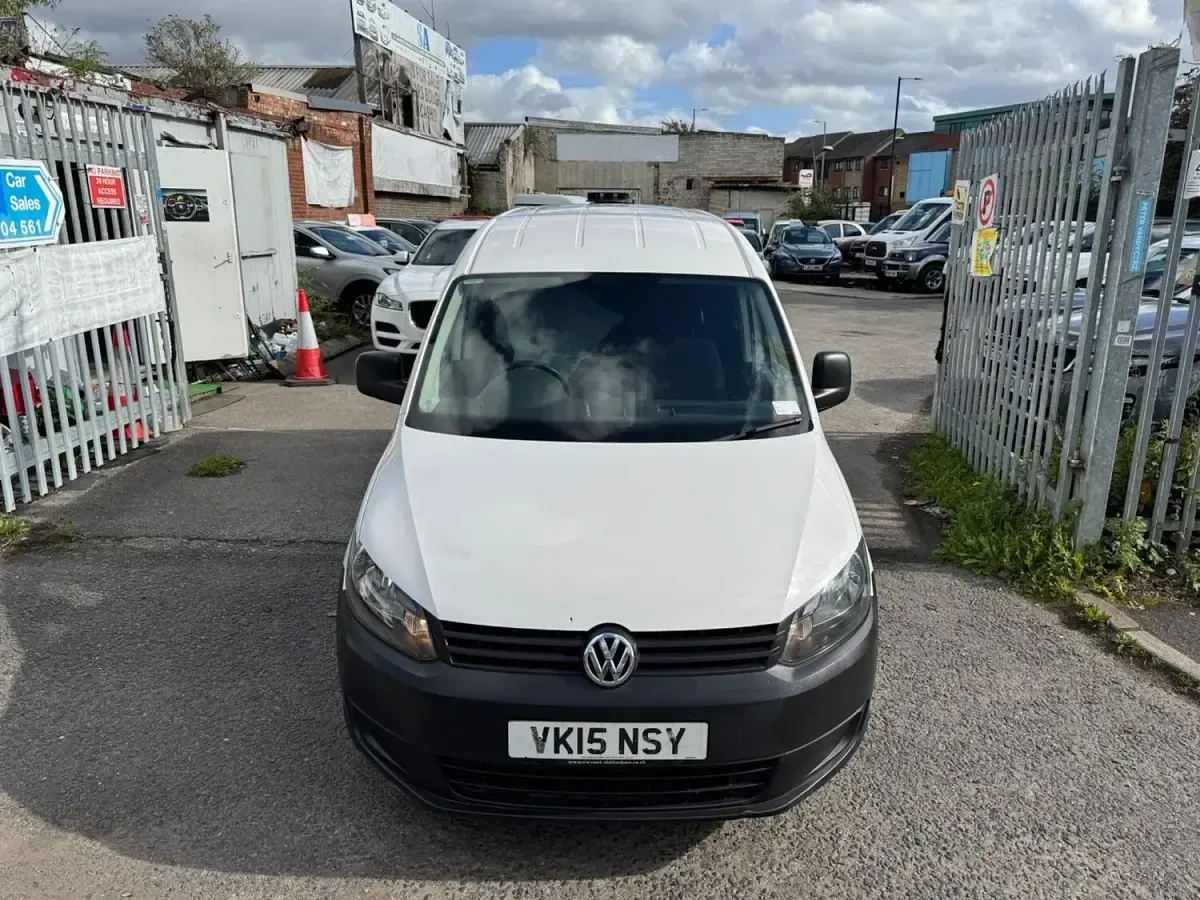 Used VW Caddy Startline 102 HP (75 kW) 2015 White MPV