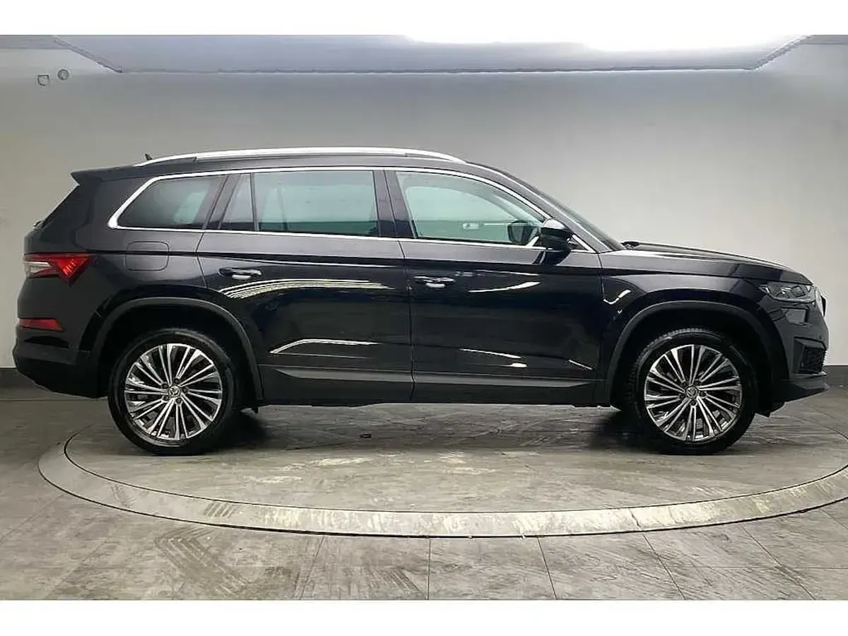 Used Skoda Kodiaq SE L Executive 110 HP (80 kW) 2023 Black magic pearl effect SUV