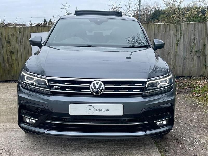 Used VW Tiguan Allspace R-line 150 HP (110 kW) 2019 Grey SUV