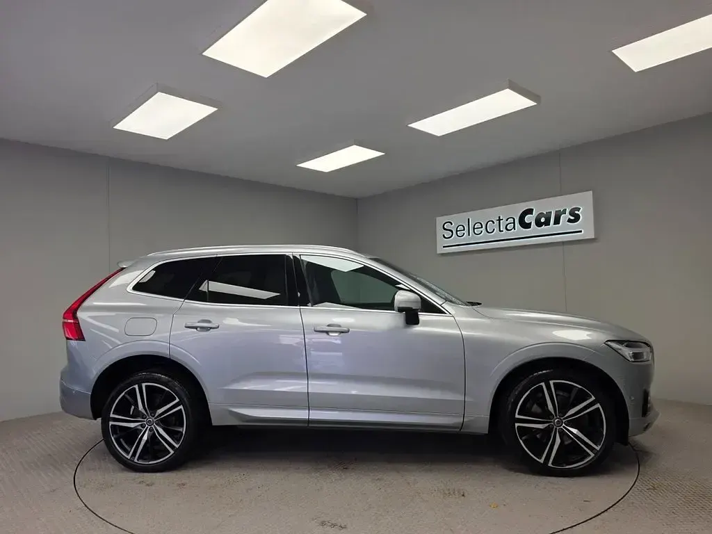Used Volvo XC60 R-Design Pro 2017 Silver SUV