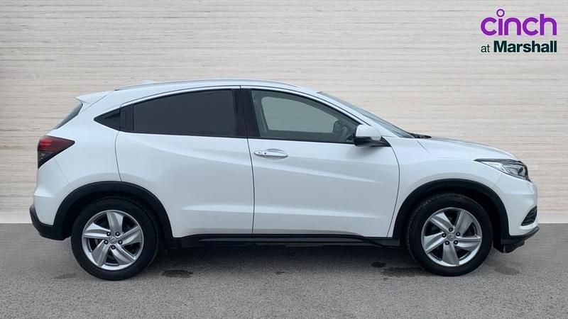 Used Honda HR-V EX 130 HP (95 kW) 2019 White SUV