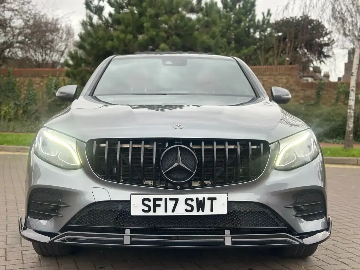 Used Mercedes GLC250 AMG line 2017 Grey SUV