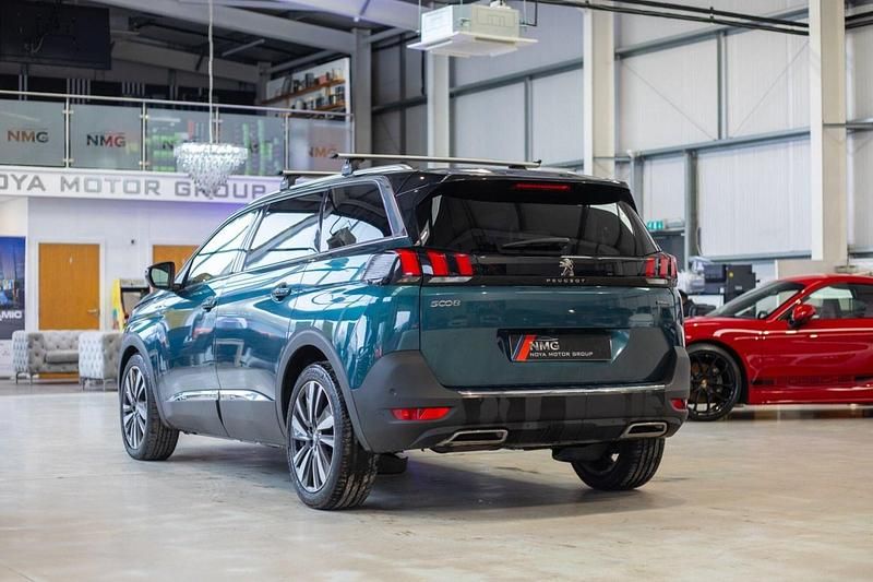 Used Peugeot 5008 GT-line 150 HP (110 kW) 2017 Green Hatchback