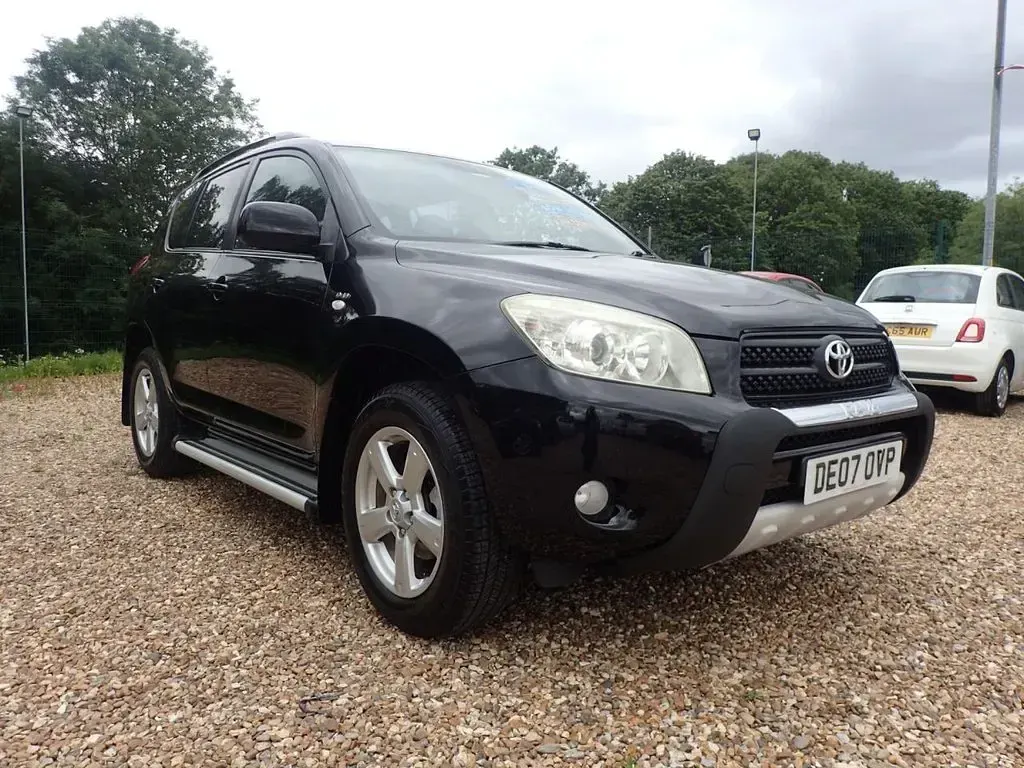 Used Toyota RAV4 134 HP (98 kW) 2007 Black SUV