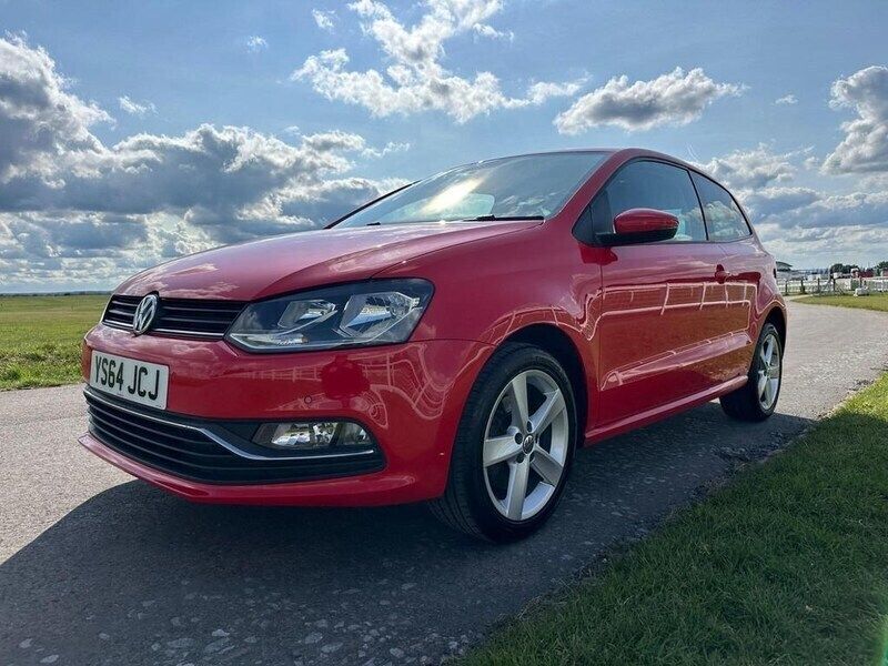 Red Used 2014 VW Polo SEL Hatchback | £5,995 (A bit pricey) - Image 1/4