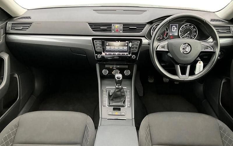 Used Skoda Superb 150 HP (110 kW) 2019 Hatchback