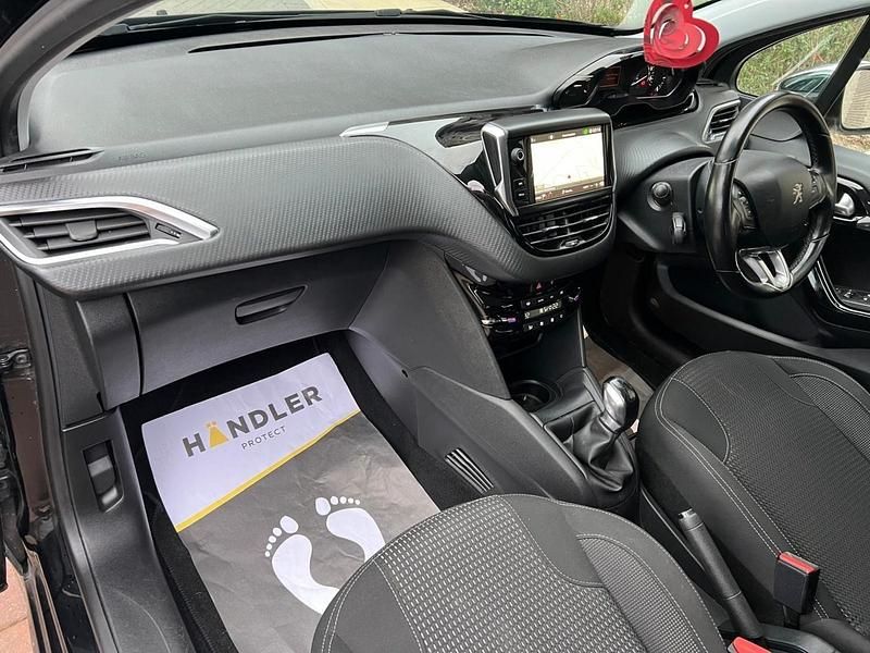 Usado Peugeot 208 2019 Preto Citadino