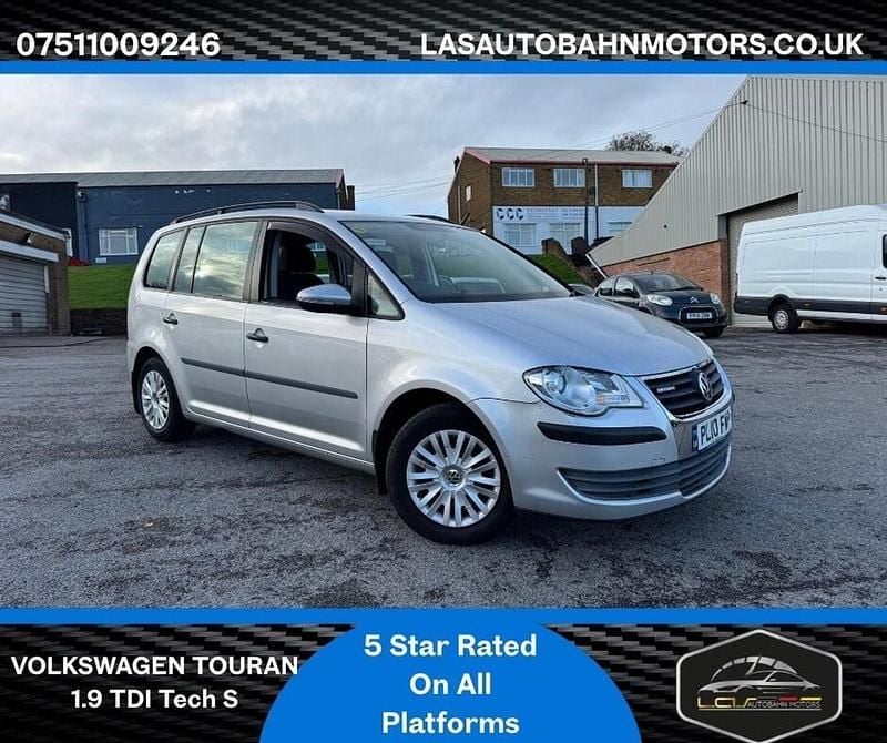 Silver Used 2010 VW Touran S MPV | £3,595 (Fair price) - Image 1/4