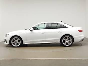 Used Audi A4 S-Line 150 HP (110 kW) 2022 White Sedan