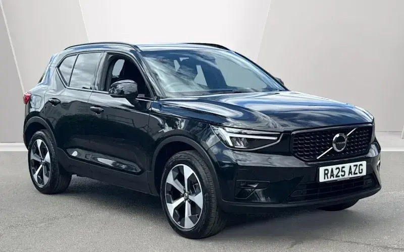 Used Volvo XC40 Plus 197 HP (144 kW) 2025 SUV