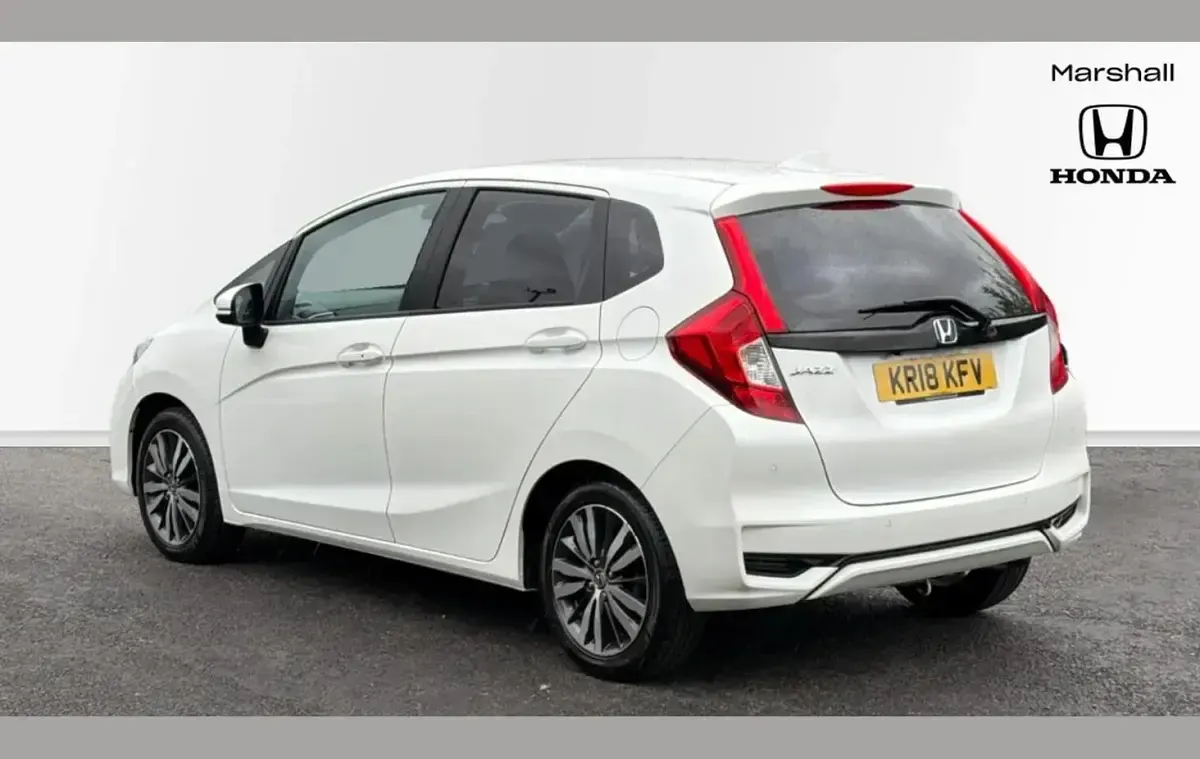 Used Honda Jazz EX 102 HP (75 kW) 2018 White Hatchback