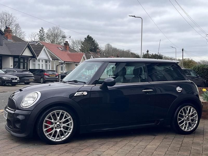 Used Mini John Cooper Works Hatch 211 HP (155 kW) 2008 Black Hatchback