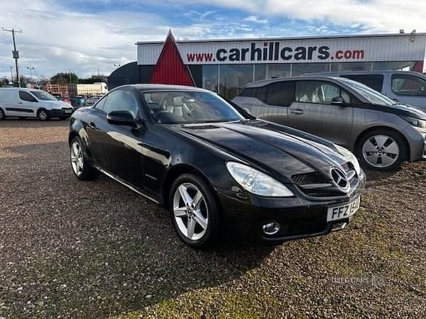 Black Used 2008 Mercedes SLK200 Cabriolet | £4,000 (Fair price) - Image 1/4