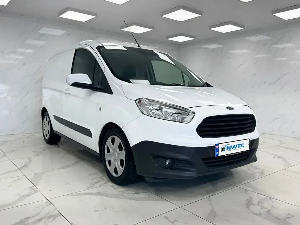 Used Ford Transit Trend 100 HP (73 kW) 2018 White Van