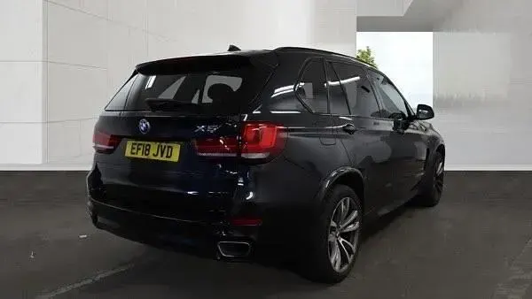 Begagnad BMW X5 M Sport 2017 Svart SUV