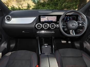 Used Mercedes GLA200 Executive 150 HP (110 kW) 2025 White SUV