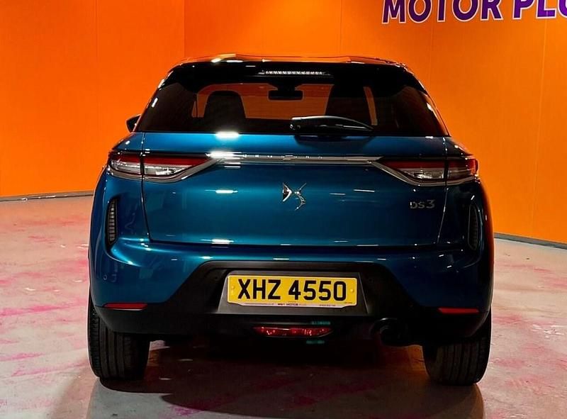 Used DS Automobiles DS3 Crossback Prestige 100 HP (73 kW) 2020 Blue SUV
