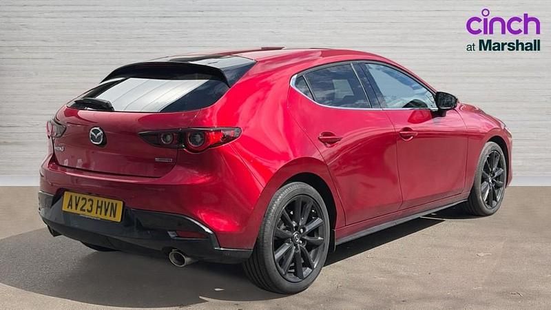 Used Mazda 3 Inclusive 186 HP (136 kW) 2023 Red Hatchback