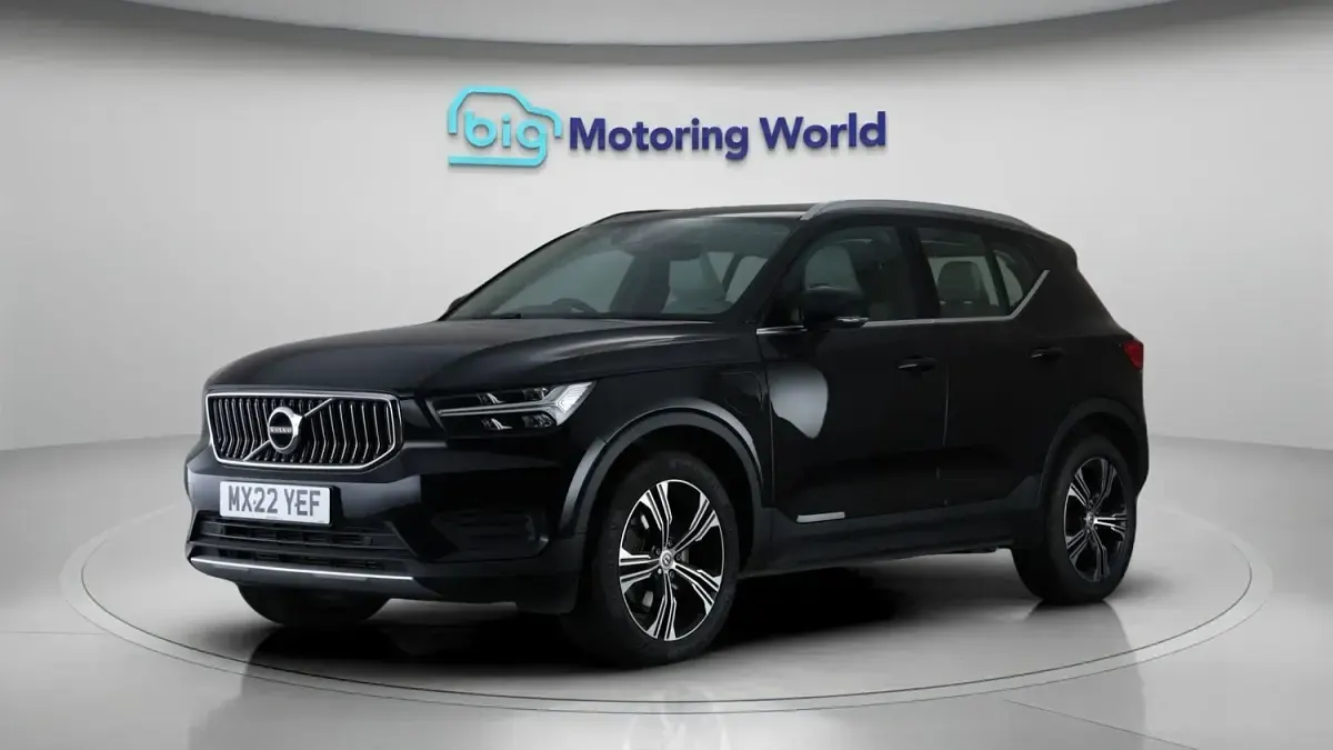 Used Volvo XC40 Inscription 262 HP (192 kW) 2021 Black SUV
