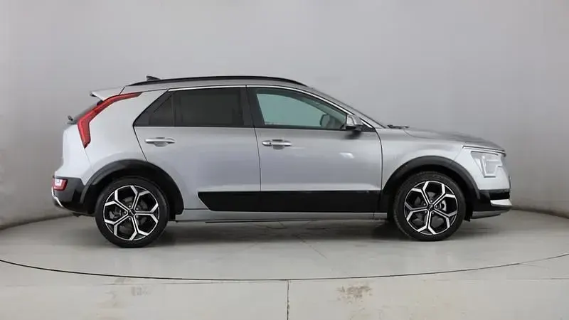 Używany Kia Niro 2025 Szary SUV