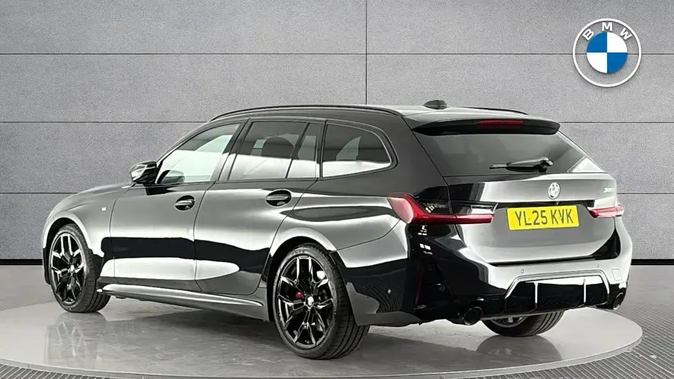 Used BMW 320 M Sport 181 HP (133 kW) 2025 Black Estate