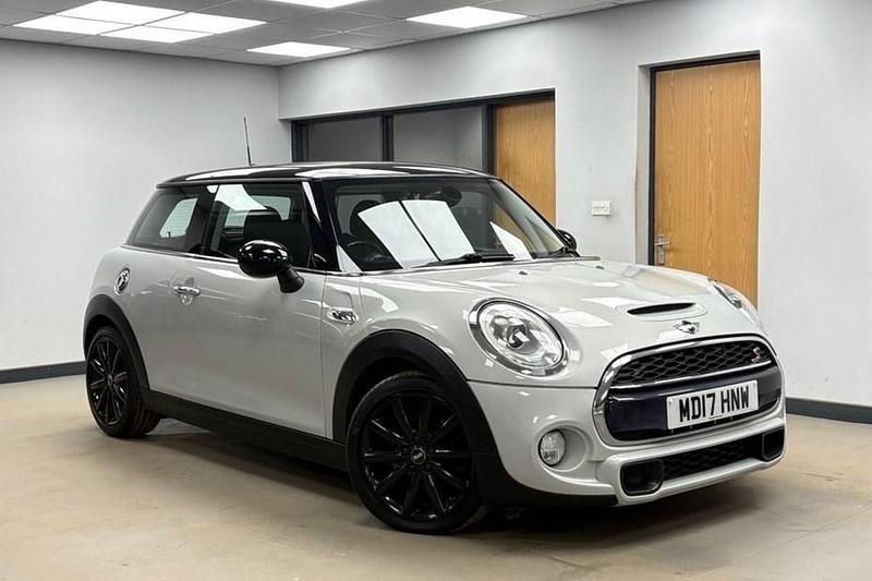 Used Mini Cooper S Hatch 192 HP (141 kW) 2017 Silver Hatchback
