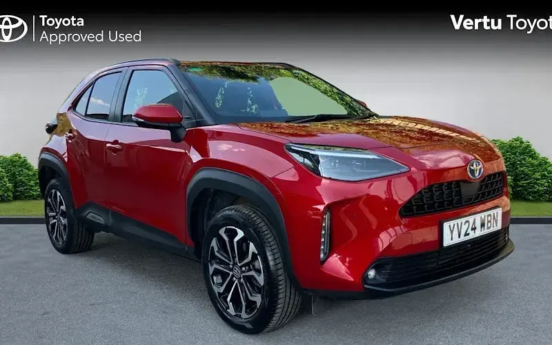 Used Toyota Yaris Cross Design 116 HP (85 kW) 2024 SUV