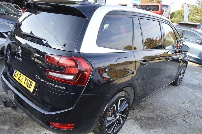Used Citroën Grand C4 Picasso PureTech 130 HP (95 kW) 2022 Black MPV