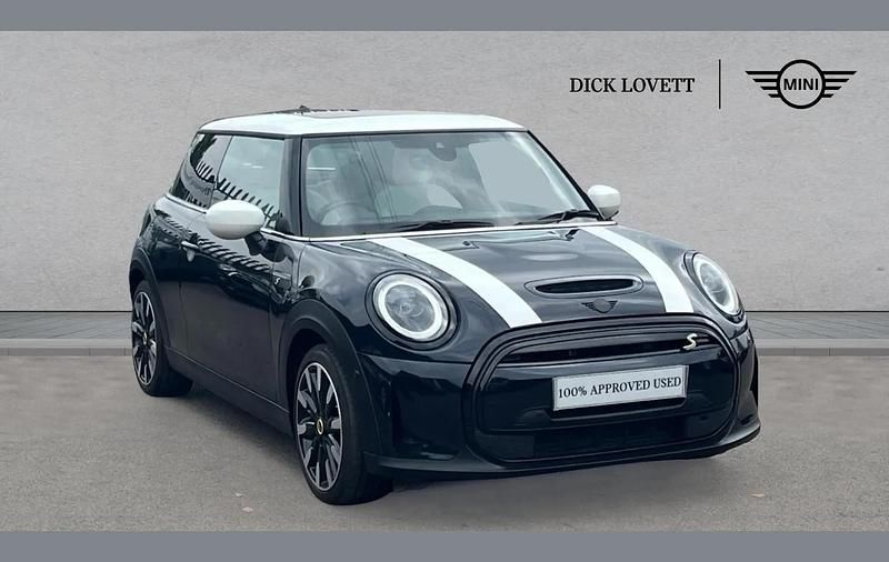 Other Used 2022 Mini Cooper S Level 3 Hatchback | £17,795 (A bit pricey) - Image 1/4