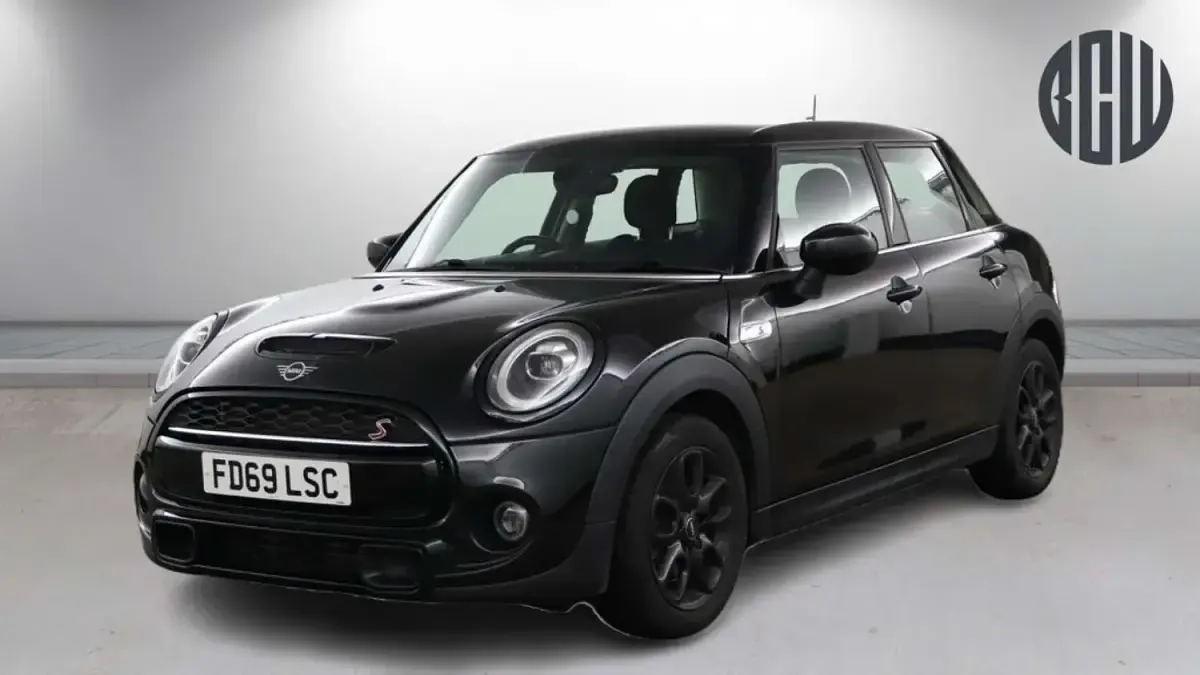 Used Mini Cooper S Classic 2019 Black Hatchback