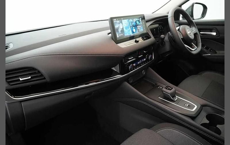 Used Nissan Qashqai N-Connecta 155 HP (114 kW) 2023 Blue SUV