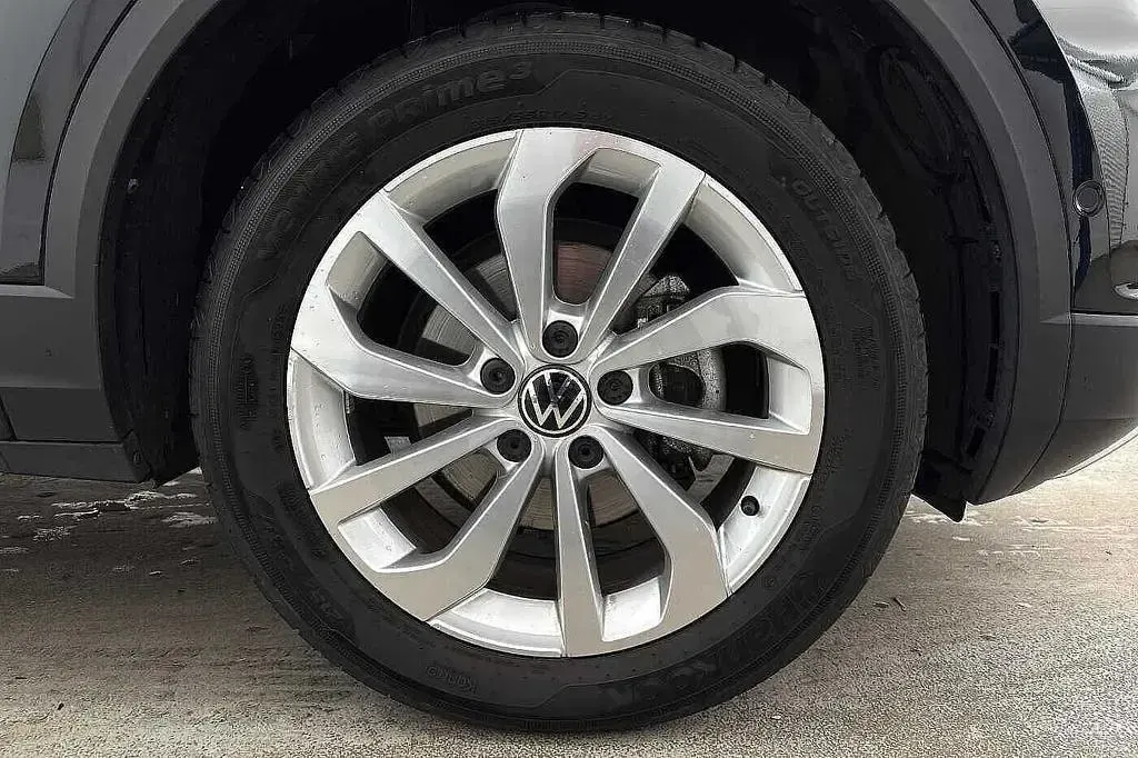 Used VW T-Roc Match 150 HP (110 kW) 2025 Black SUV