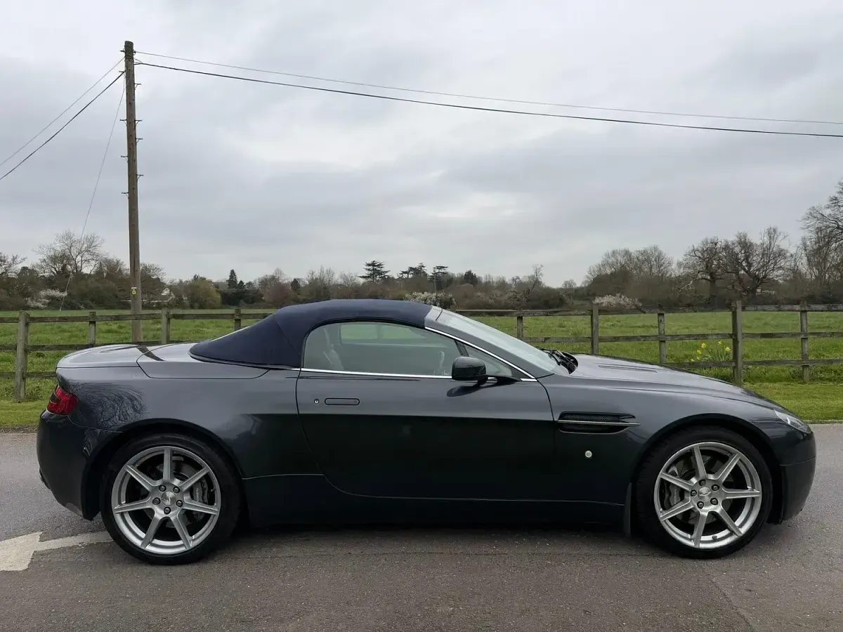 Used Aston Martin Vantage 380 HP (279 kW) 2007 Grey Coupe