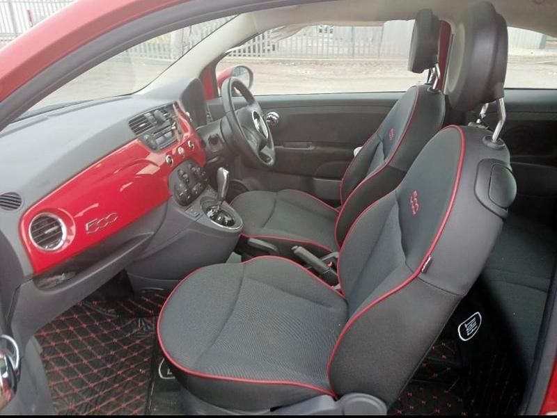 Used Fiat 500 Lounge 69 HP (50 kW) 2015 Red Hatchback