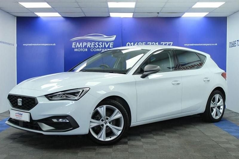 Used Seat Leon FR 130 HP (95 kW) 2020 White Hatchback
