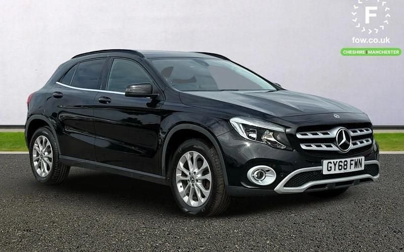 Black Used 2018 Mercedes GLA200 Active SUV | £14,299 (Fair price) - Image 1/4